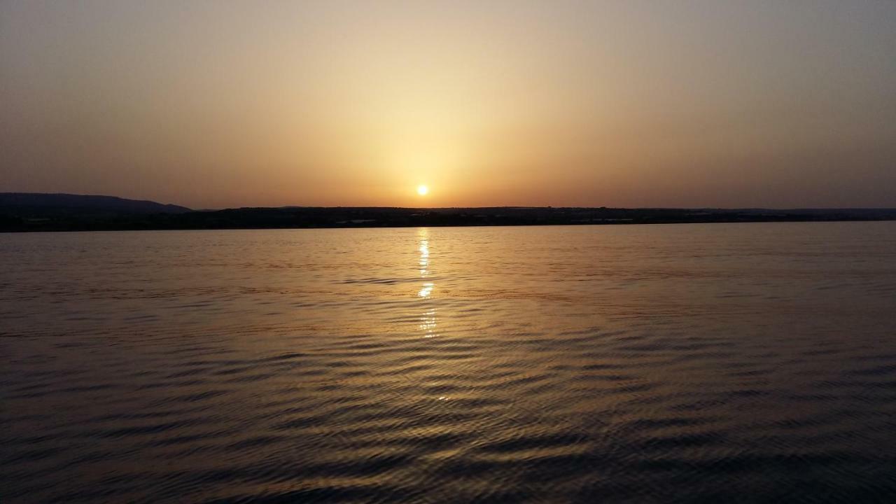 Villa Vulcano Marina di Ragusa Buitenkant foto
